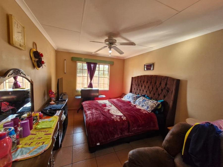 4 Bedroom Property for Sale in Kathu Northern Cape